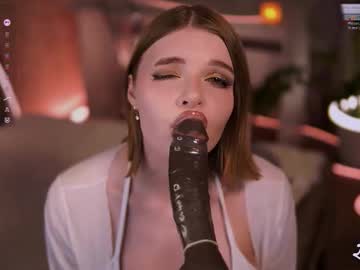Fluffyellie September 14, 2025 Chaturbate stream image