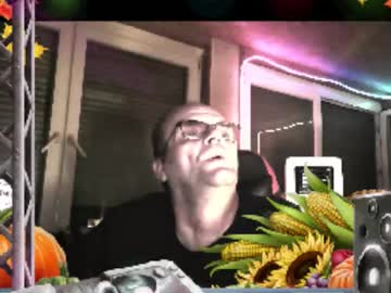 R_2d2_ September 14, 2025 Chaturbate stream image