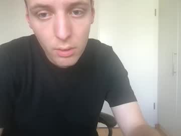 Toohottobetrue21 September 15, 2025 Chaturbate stream image