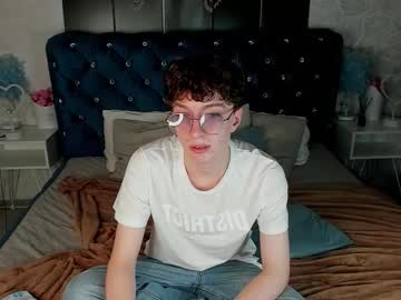 Trevorbenson September 15, 2025 Chaturbate stream image