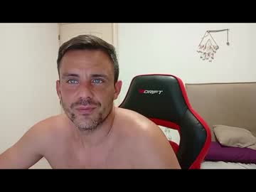Latinboyblue September 15, 2025 Chaturbate stream image