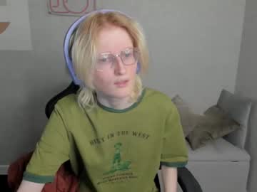 Elizabeth_Harpper September 16, 2025 Chaturbate stream image
