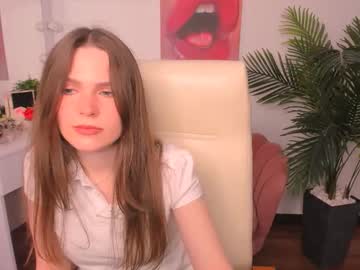 Lunavibee September 16, 2025 Chaturbate stream image