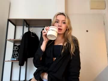 Silver_Bb September 16, 2025 Chaturbate stream image