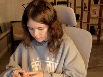 Elainebeness September 16, 2025 Chaturbate stream image