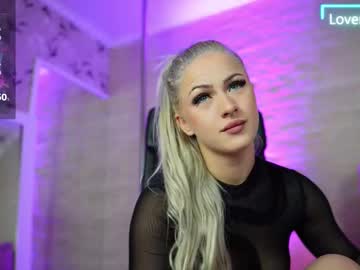 Lucylexton September 17, 2025 Chaturbate stream image