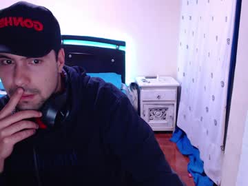 Rontravolta September 17, 2025 Chaturbate stream image