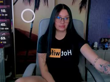 Goldenwitchx September 17, 2025 Chaturbate stream image
