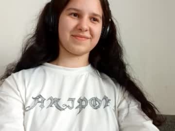 Jaleesasabaj September 17, 2025 Chaturbate stream image