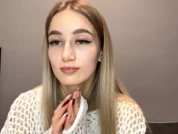 Ameliaduraku September 17, 2025 Chaturbate stream image