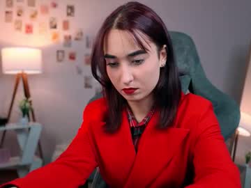 Yourfitoviolett September 17, 2025 Chaturbate stream image