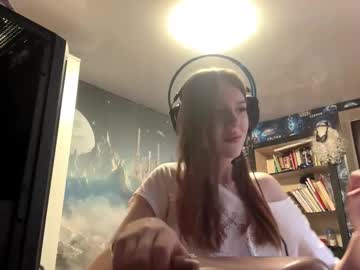 Melonygriffen September 17, 2025 Chaturbate stream image