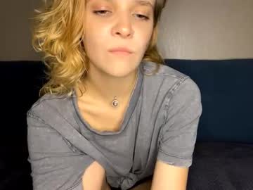 Elenimurayama September 17, 2025 Chaturbate stream image