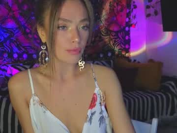 Kellyfouler September 17, 2025 Chaturbate stream image