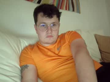 Beanontoast September 17, 2025 Chaturbate stream image