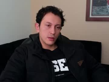 Danruiz33 September 17, 2025 Chaturbate stream image