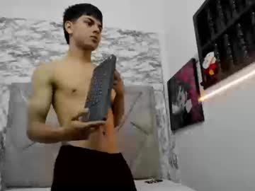 Loganjhonson September 18, 2025 Chaturbate stream image