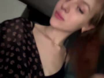 Melonygriffen September 18, 2025 Chaturbate stream image