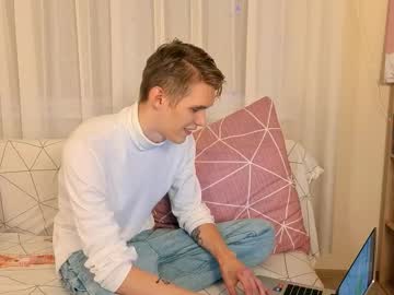 Webcamtrain September 18, 2025 Chaturbate stream image