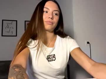 Lillatringham September 18, 2025 Chaturbate stream image