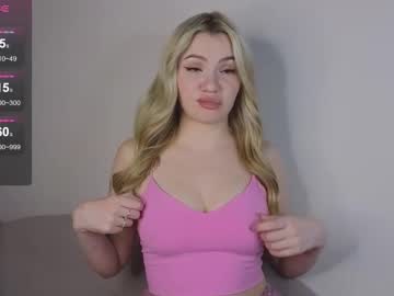 Pikmi_Pops September 18, 2025 Chaturbate stream image