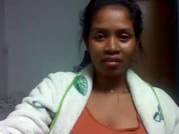 Sexylarra12 stream photo from September 18, 2025