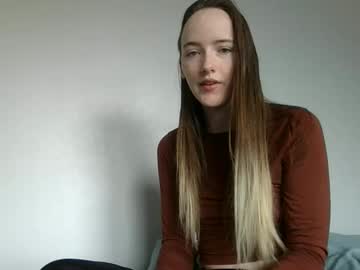 Lunapixie2020 September 18, 2025 Chaturbate stream image