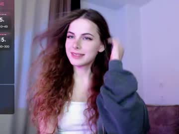 Cherrywavesss September 18, 2025 Chaturbate stream image