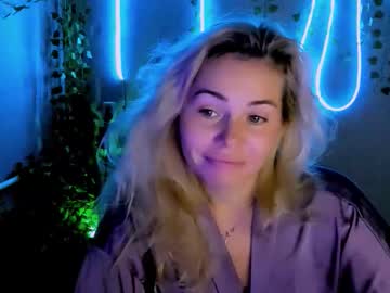 Loraboyar September 19, 2025 Chaturbate stream image