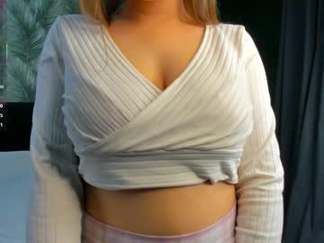 Velvetwhisperss September 19, 2025 Chaturbate stream image