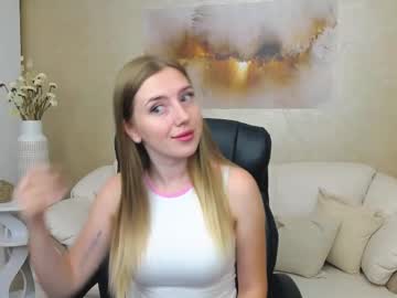 Kissme_Now September 19, 2025 Chaturbate stream image