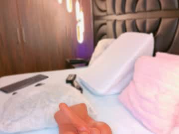 Sarahgrey18 September 19, 2025 Chaturbate stream image