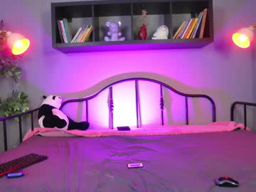 Nanii_Velvett September 19, 2025 Chaturbate stream image