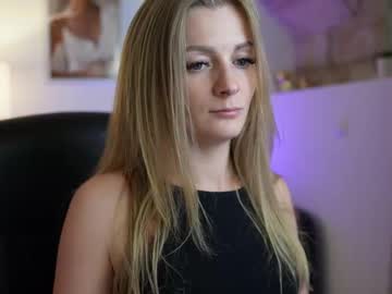 Gold__Blond September 19, 2025 Chaturbate stream image