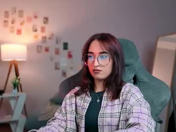 Yourfitoviolett September 19, 2025 Chaturbate stream image
