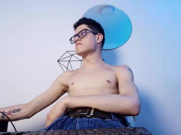 Wolfan_Sky September 20, 2025 Chaturbate stream image