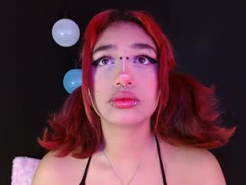 Valerysmith18 stream photo from September 21, 2025