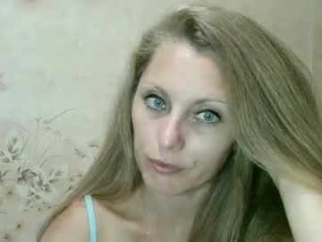 Roxyfox18x01 September 21, 2025 Chaturbate stream image