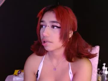 Valerysmith18 stream photo from September 22, 2025