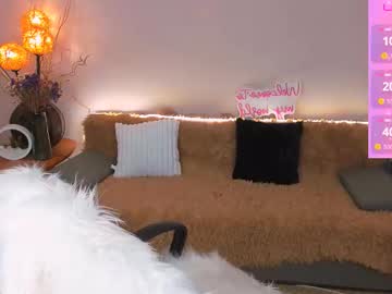 Lucia_Lucky September 22, 2025 Chaturbate stream image
