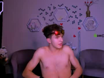 Travis_Wolf_ September 22, 2025 Chaturbate stream image