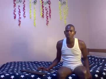 Clieve_Ian September 22, 2025 Chaturbate stream image
