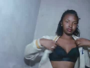 Mariah586 September 23, 2025 Chaturbate stream image