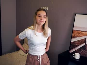 Tashinapetitto September 23, 2025 Chaturbate stream image