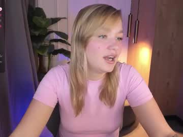 Bella_Cosmos September 23, 2025 Chaturbate stream image