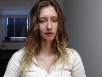 Luna_Xsensual September 24, 2025 Chaturbate stream image