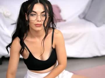 Sierravyx September 24, 2025 Chaturbate stream image