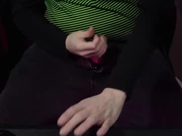 Therealbumbles stream photo from September 24, 2025