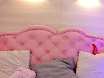 Rossiie_Hunt_ September 24, 2025 Chaturbate stream image
