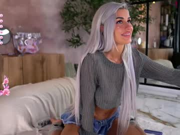 Serene_Sophiex stream photo from September 24, 2025